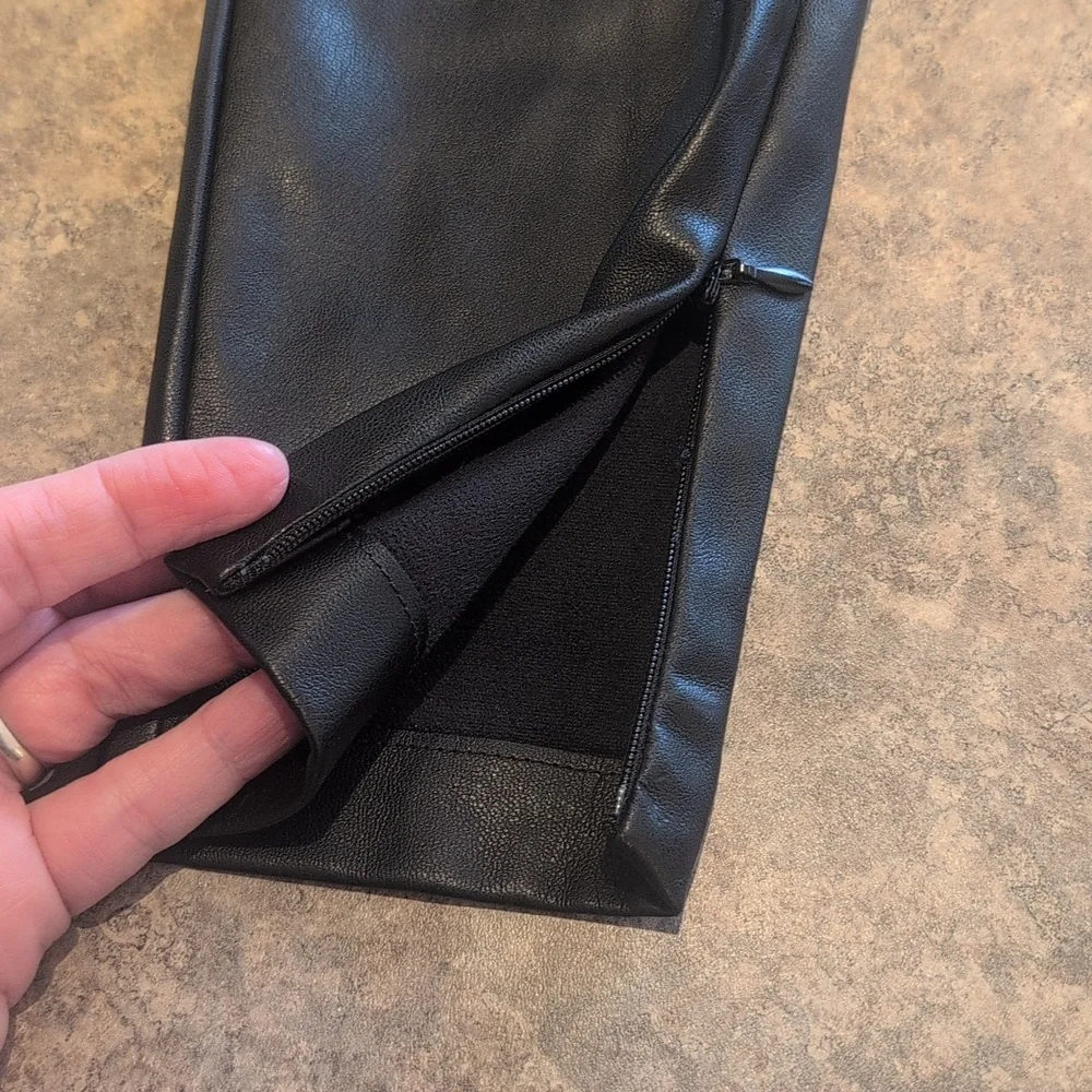 Zara Faux Leather Leggings - Picture 3 of 6